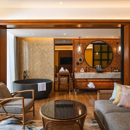 Hotel Indigo Bintan Lagoi Beach By Ihg Exterior photo